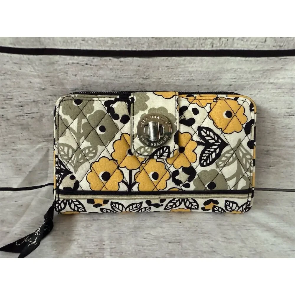 Vera Bradley Women's Zip-Around Wallet Floral Go Wild Pattern spring cute - Picture 1 of 4